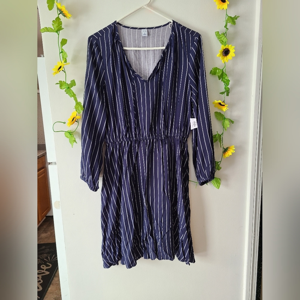 Nwt Old Navy Medium Striped Midi Dress
